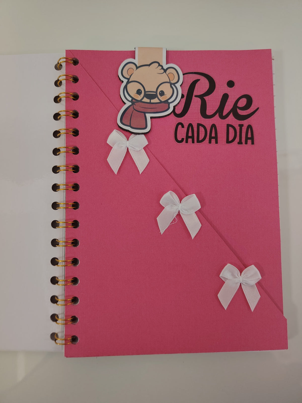 Hermosos Cuadernos Hechos a Mano A5 con Bolsillo y Marcador Magnético