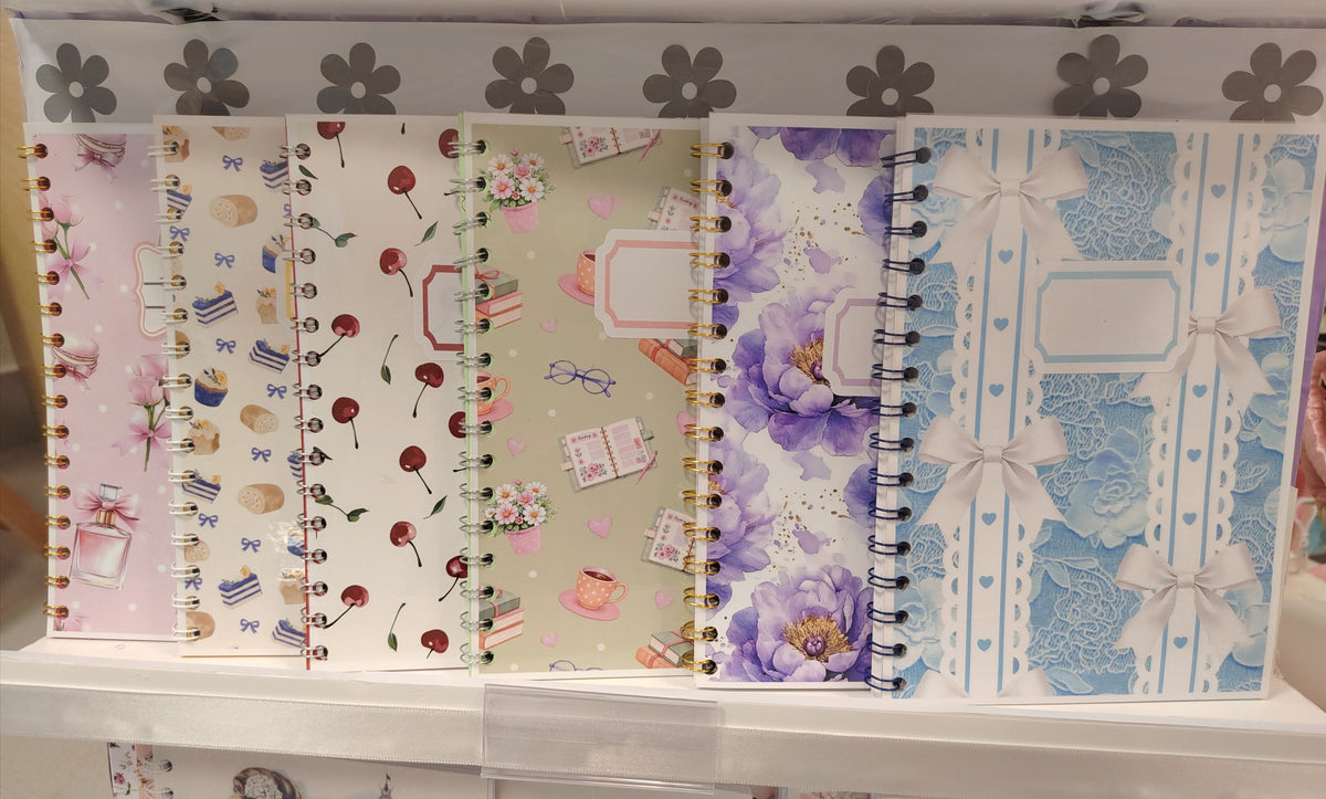Hermosos Cuadernos Hechos a Mano A5 con Bolsillo y Marcador Magnético